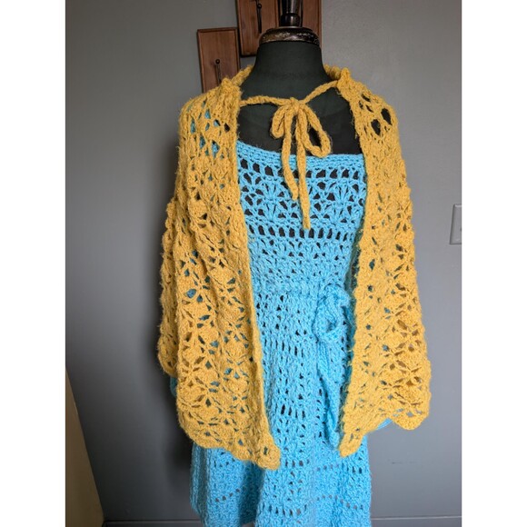 Vintage Yellow Crochet Knit Shawl Wrap - Picture 5 of 16